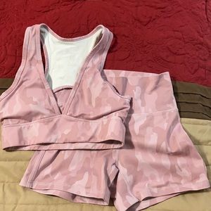 Buff bunny camo 2 piece set